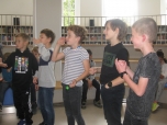 4. B říjen - Knihovna