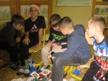 5. B prosinec -  Třídní besídka