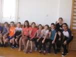 5. B leden - Přeskok přes švihadlo