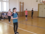 5. B leden - Přeskok přes švihadlo