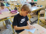 5. B květen - Šijeme