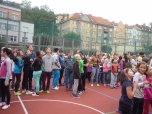 VYPUŠTĚNÍ BALÓNKU- OSLAVA 85. VÝROČÍ ŠKOLY