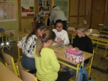 4. B listopad - Děti učí děti