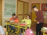 4. B listopad - Děti učí děti