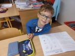 Ovoce spoj červeně, zeleninu spoj zeleně