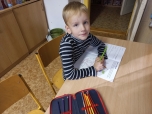 Ovoce spoj červeně, zeleninu spoj zeleně