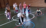 Rozcvička hry a soutěže  v tělocvičně 