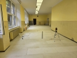Prázdniny u Mendíků - rekonstrukce podlahy školní jídelny