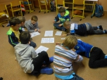 Matematické představy - vlevo, vpravo,  nad, pod, vedle, před, za, uvnitř - pomůcky