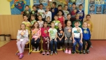 90 let školy - kytička a balónky
