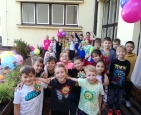 90 let školy - kytička a balónky