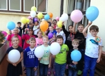 90 let školy - kytička a balónky
